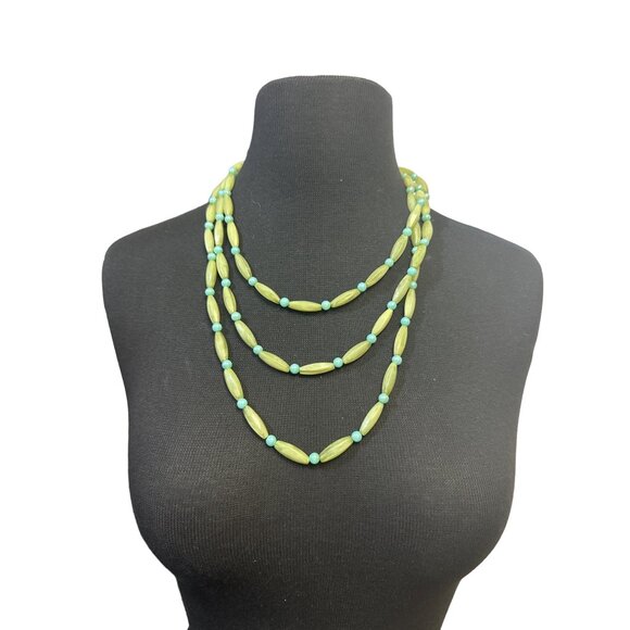Twenty One Triple Strand Green and Blue Acrylic Beaded Necklace 18inch - Picture 1 of 4